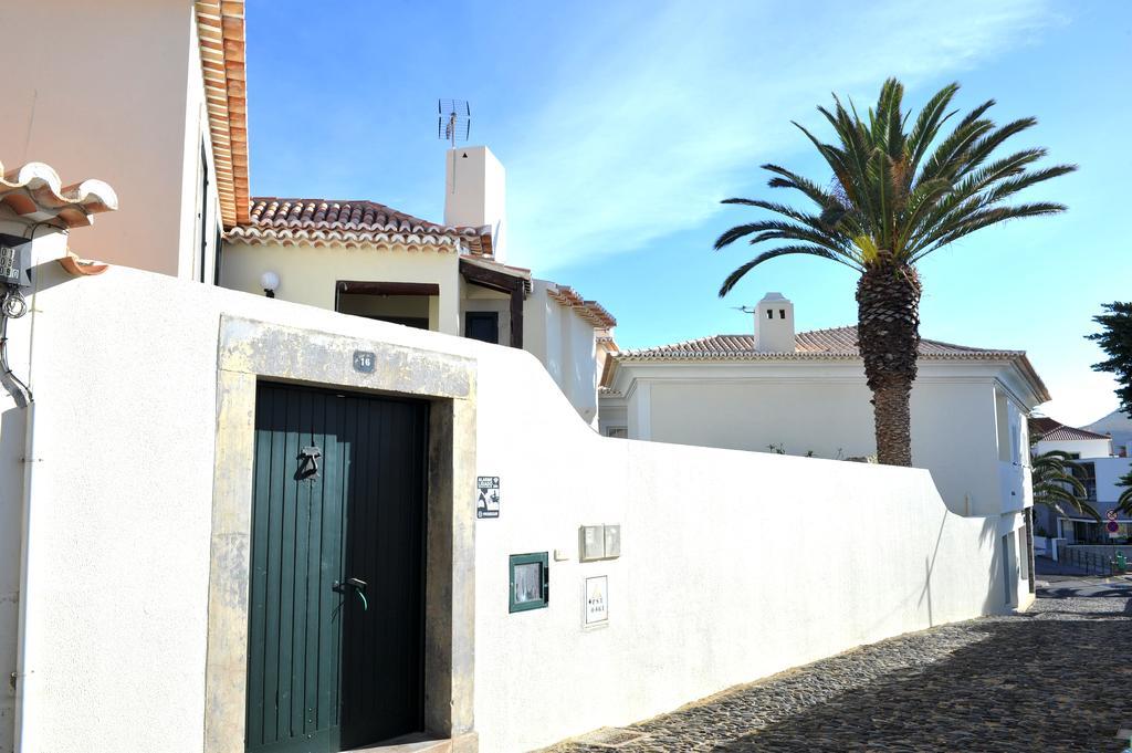 16 Homestay Porto Santo